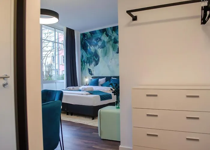 Homely 9 - Stylish & Convenient Self-check-in In